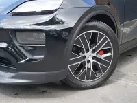 Gebraucht Porsche Macan 380 kW (517 PS) 2025 Schwarz SUV