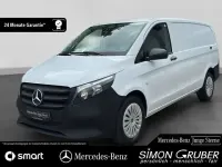 Gebraucht Mercedes Vito 163 PS (119 kW) 2024 Arktikweiß Van