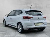 Gebraucht Renault Clio V Zen 91 PS (66 kW) 2021 Weiß Limousine