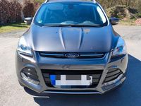 Gebraucht Ford Kuga Titanium 150 PS (110 kW) 2015 Grau SUV