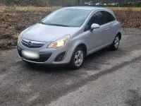 Gebraucht Opel Corsa 75 PS (55 kW) 2011 Silber Kleinwagen