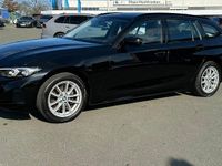 Gebraucht BMW 318 156 PS (114 kW) 2023 Schwarz uni Kombi