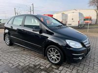 Gebraucht Mercedes B180 109 PS (80 kW) 2010 Schwarz Van / Kleinbus