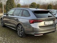 Neu Skoda Octavia SportLine 204 PS (150 kW) 2025 Grau Kombi