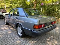 Gebraucht Mercedes 190 109 PS (80 kW) 1992 Grau metallic Limousine
