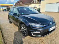 Gebraucht VW Golf VII 85 kW (116 PS) 2016 Schwarz Limousine