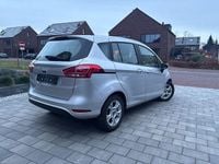 Gebraucht Ford B-MAX Titanium 105 PS (77 kW) 2017 Silber Van / Kleinbus