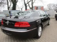Gebraucht VW Phaeton 239 PS (175 kW) 2011 Braun Limousine