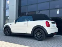 Gebraucht Mini One Cabriolet Pepper 102 PS (75 kW) 2017 Pepper (old english) white Cabrio