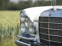 Gebraucht Mercedes 280 200 PS (147 kW) 1970 Violett Cabrio