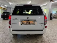 Gebraucht Suzuki Grand Vitara 129 PS (94 kW) 2011 Weiß SUV