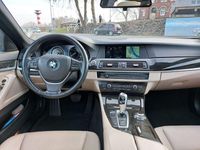 Gebraucht BMW 525 218 PS (160 kW) 2013 Grau Kombi