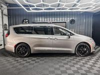 Gebraucht Chrysler Pacifica Limited 291 PS (214 kW) 2017 Silber SUV