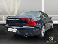 Second-hand Volvo S90 Momentum 190 CP (139 kW) 2019 Albastru Berlinǎ