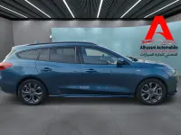 Gebraucht Ford Focus ST-Line 155 PS (114 kW) 2023 Blau Kombi
