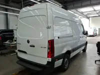 Używany Mercedes Sprinter 170 KM (125 kW) 2024 Biały Van