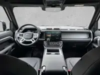 Gebraucht Land Rover Defender S 200 PS (147 kW) 2026 Borasco grey SUV