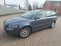 Gebraucht VW Polo Highline 86 PS (63 kW) 2010 Flashrot Kleinwagen
