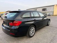 Gebraucht BMW 318 143 PS (105 kW) 2014 Black sapphire metallic Kombi