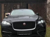 Gebraucht Jaguar F-Pace 180 PS (132 kW) 2019 Schwarz SUV