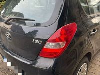 gebraucht Hyundai i20 2. Halterin