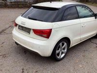 Gebraucht Audi A1 S-Line 122 PS (89 kW) 2011 Amalfiweiss Kleinwagen