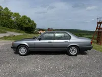 Gebraucht BMW 735 Shadowline 210 PS (154 kW) 1990 Grau Limousine