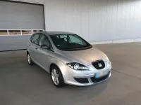 Gebraucht Seat Altea 102 PS (75 kW) 2009 Silber Limousine