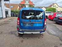 Gebraucht Dacia Logan Lauréate 105 PS (77 kW) 2008 Blau Kombi