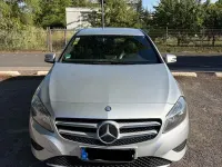 Gebraucht Mercedes A180 122 PS (89 kW) 2014 Silber Kleinwagen