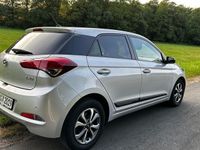 gebraucht Hyundai i20 Select Facelift in Clean Slade