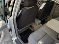 Gebraucht Audi A4 102 PS (75 kW) 2001 Grau Limousine