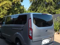 Gebraucht Ford Tourneo 131 PS (96 kW) 2017 Silber Van / Kleinbus