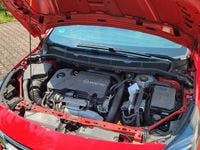 Gebraucht Opel Astra 150 PS (110 kW) 2016 Rot Limousine