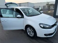 Gebraucht VW Golf VI 122 PS (89 kW) 2011 Weiß Kleinwagen