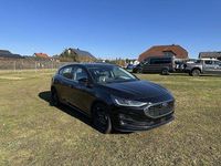 Neu Ford Focus Titanium 155 PS (114 kW) 2026 Schwarz Limousine