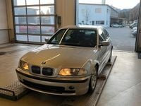 Gebraucht BMW 328 193 PS (141 kW) 1998 Limousine