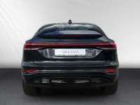 Neu Audi Q6 Sportback e-tron Business 225 kW (306 PS) 2026 Mythosschwarz SUV