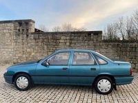 Gebraucht Opel Vectra 90 PS (66 kW) 1992 Blau Limousine