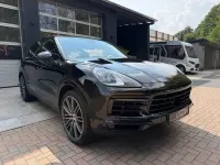 Gebraucht Porsche Cayenne S Chrono 441 PS (324 kW) 2020 Schwarz SUV