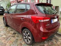 Gebraucht Hyundai ix20 Style 90 PS (66 kW) 2016 Rot Kleinwagen