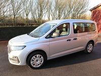 Gebraucht Ford Tourneo Titanium 116 PS (85 kW) 2024 Cyclone stardust silver Van / Kleinbus