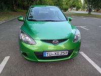 Gebraucht Mazda 2 Independence 86 PS (63 kW) 2009 Grün Kleinwagen