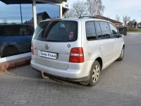 Gebraucht VW Touran Trendline 105 PS (77 kW) 2005 Reflexsilber metallic Van / Kleinbus