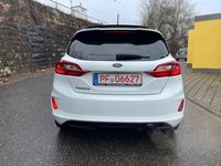 Gebraucht Ford Fiesta ST-Line 140 PS (102 kW) 2018 Weiß Kleinwagen