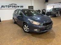 Gebraucht Kia Ceed Sportswagon 128 PS (94 kW) 2013 Blau Kombi