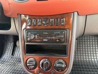 Gebraucht Mercedes A190 Elegance 125 PS (91 kW) 2002 Blau Kleinwagen