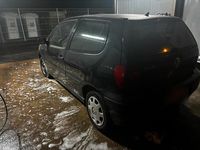 Gebraucht VW Polo 60 PS (44 kW) 2000 Schwarz Kleinwagen