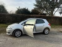 Gebraucht Toyota Auris Executive 124 PS (91 kW) 2008 Silber Kleinwagen