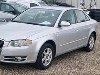 Second-hand Audi A4 131 CP (96 kW) 2005 Argintiu Berlinǎ